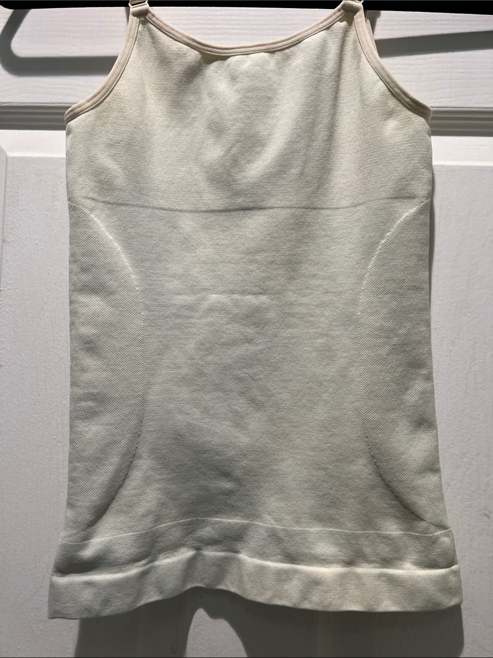 Shapermint Cream Seamless Camisole Tank - Picture 6 of 6